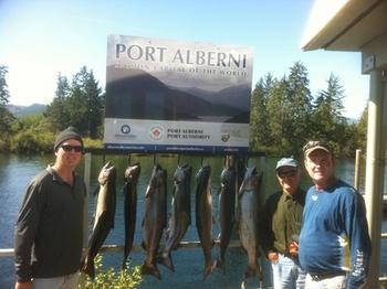 Lachs-Fischtouren mit Unterkunft in Port Alberni auf Vancouver Island