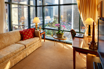 Suite Karmesin