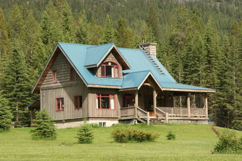 Rocky Mountain Cabin