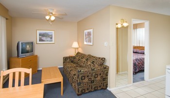 Suite mit 1 Schlafzimmer und K&uuml;che