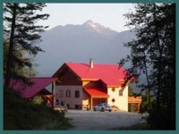 Tschurtschenthaler Lodge, Golden