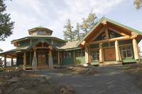 Cougars Crag Extreme B&B, Victoria